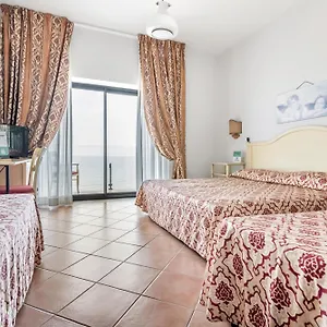 *** Hotel Hotiday Italie